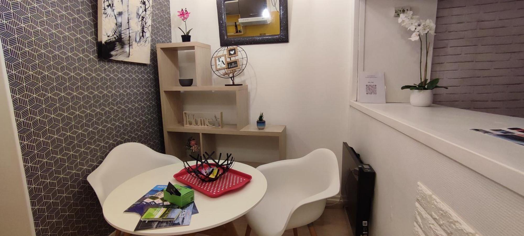 Cosy-2 Pers-Coeur De Ville-Proche Bd Pyrenees Pau Exterior photo